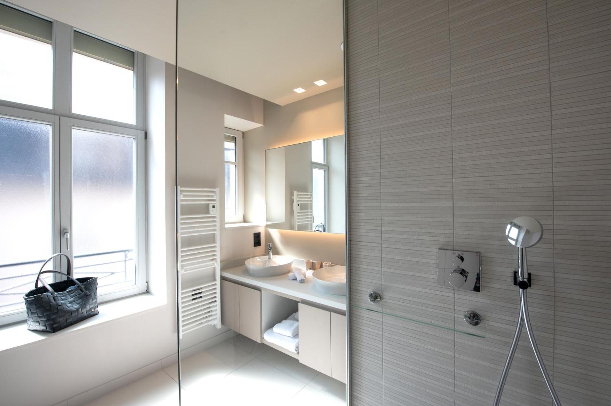 Best Western Premier Le Chapitre Hotel And Spa Remiremont Eksteriør billede