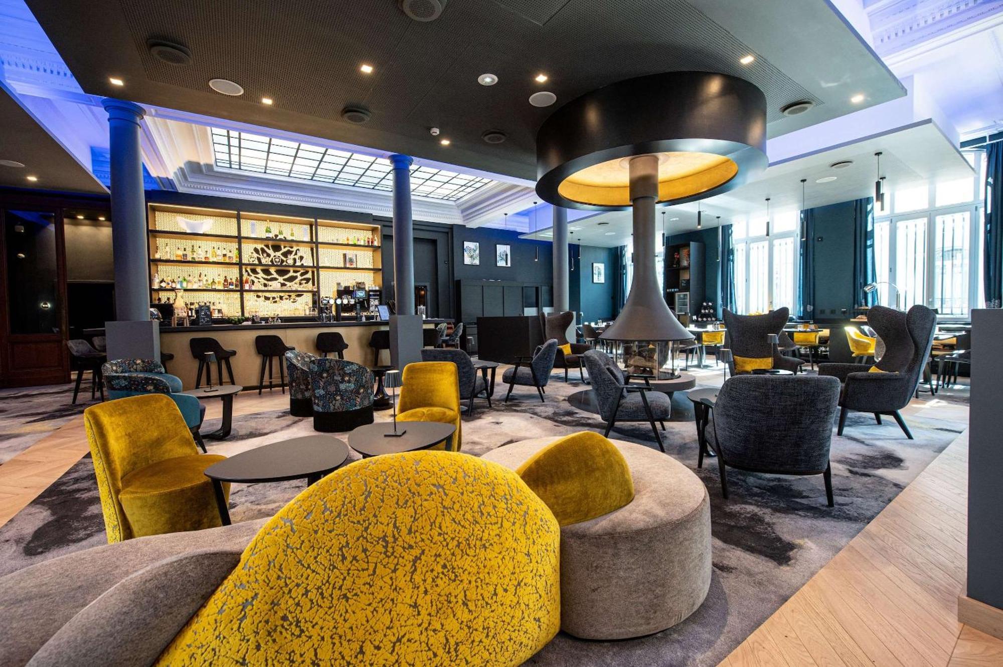Best Western Premier Le Chapitre Hotel And Spa Remiremont Eksteriør billede