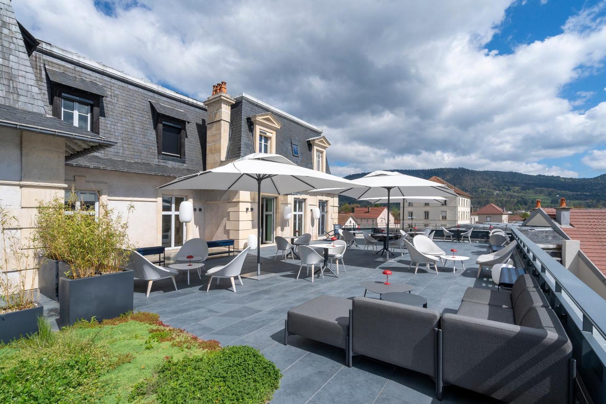 Best Western Premier Le Chapitre Hotel And Spa Remiremont Eksteriør billede