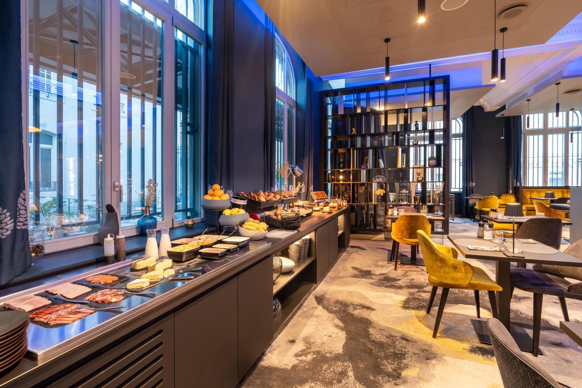 Best Western Premier Le Chapitre Hotel And Spa Remiremont Eksteriør billede