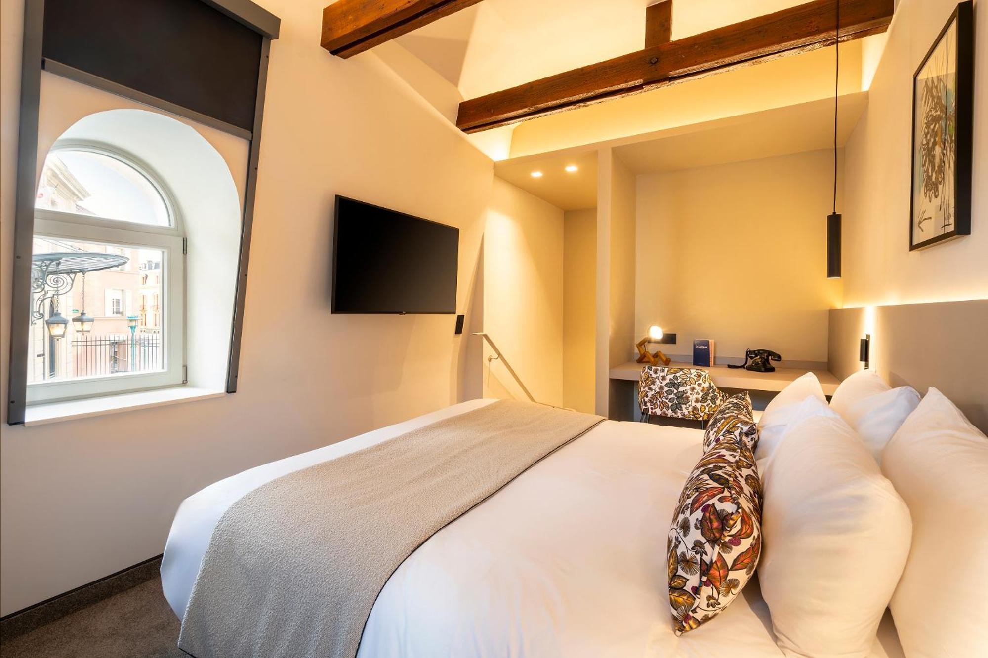 Best Western Premier Le Chapitre Hotel And Spa Remiremont Eksteriør billede